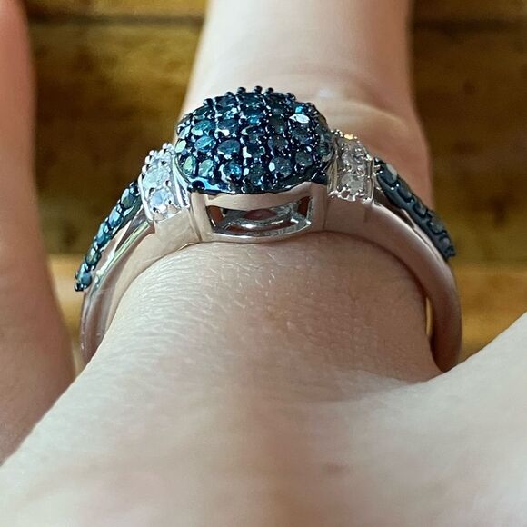 Natural Blue Diamond Sterling Silver Ring Size 8 - Picture 2 of 9